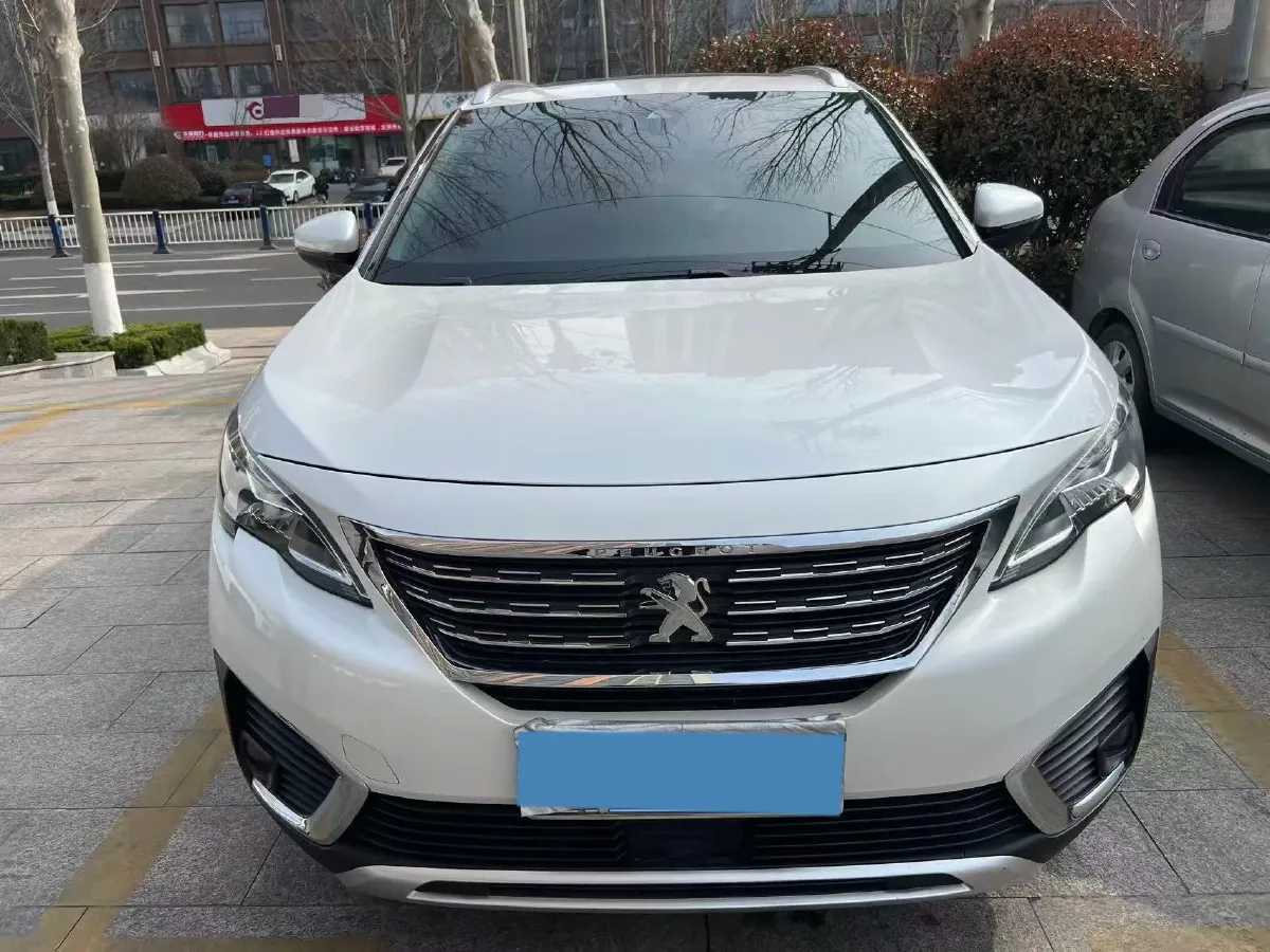 2017 Peugeot 5008 1.6T 167HP L4 6AT,autocango,china used car exporter,china ev exporter,chinese used car exporter,chinese used ev exporter