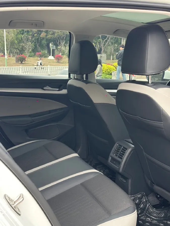 2021 Volkswagen Golf 1.4T 150HP L4 7DCT,autocango,china used car exporter,china ev exporter,chinese used car exporter,chinese used ev exporter