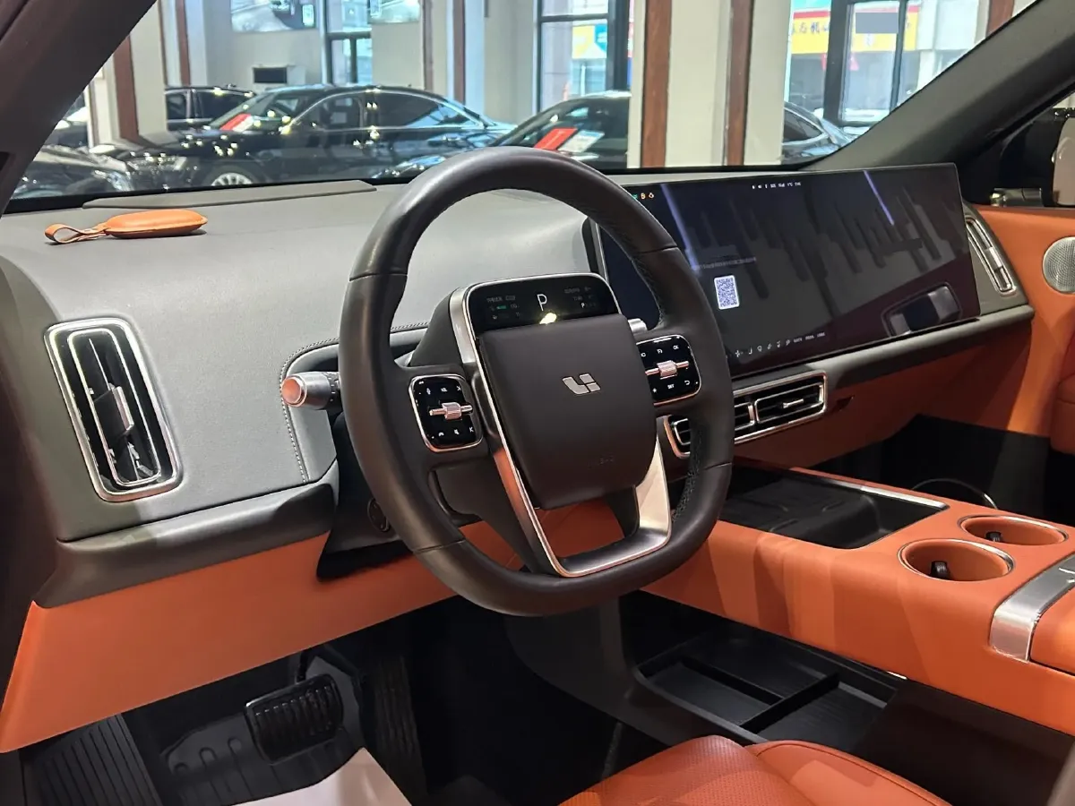 2024 Li L6 Range Extended 154HP L4 REEV 36.8KWH,autocango,china used car exporter,china ev exporter,chinese used car exporter,chinese used ev exporter