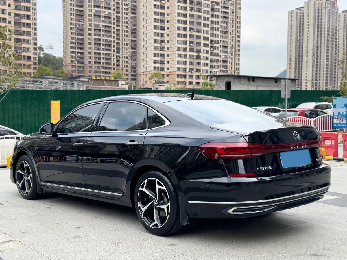 2023 Volkswagen Passat 2.0T 186HP L4 7DCT,autocango,china used car exporter,china ev exporter,chinese used car exporter,chinese used ev exporter