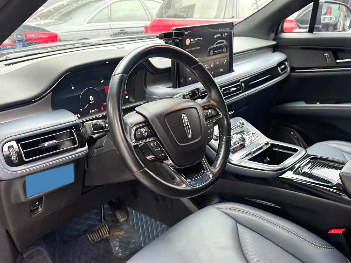 2021 Lincoln Nautilus 2.0T 245HP L4 8AT,autocango,china used car exporter,china ev exporter,chinese used car exporter,chinese used ev exporter