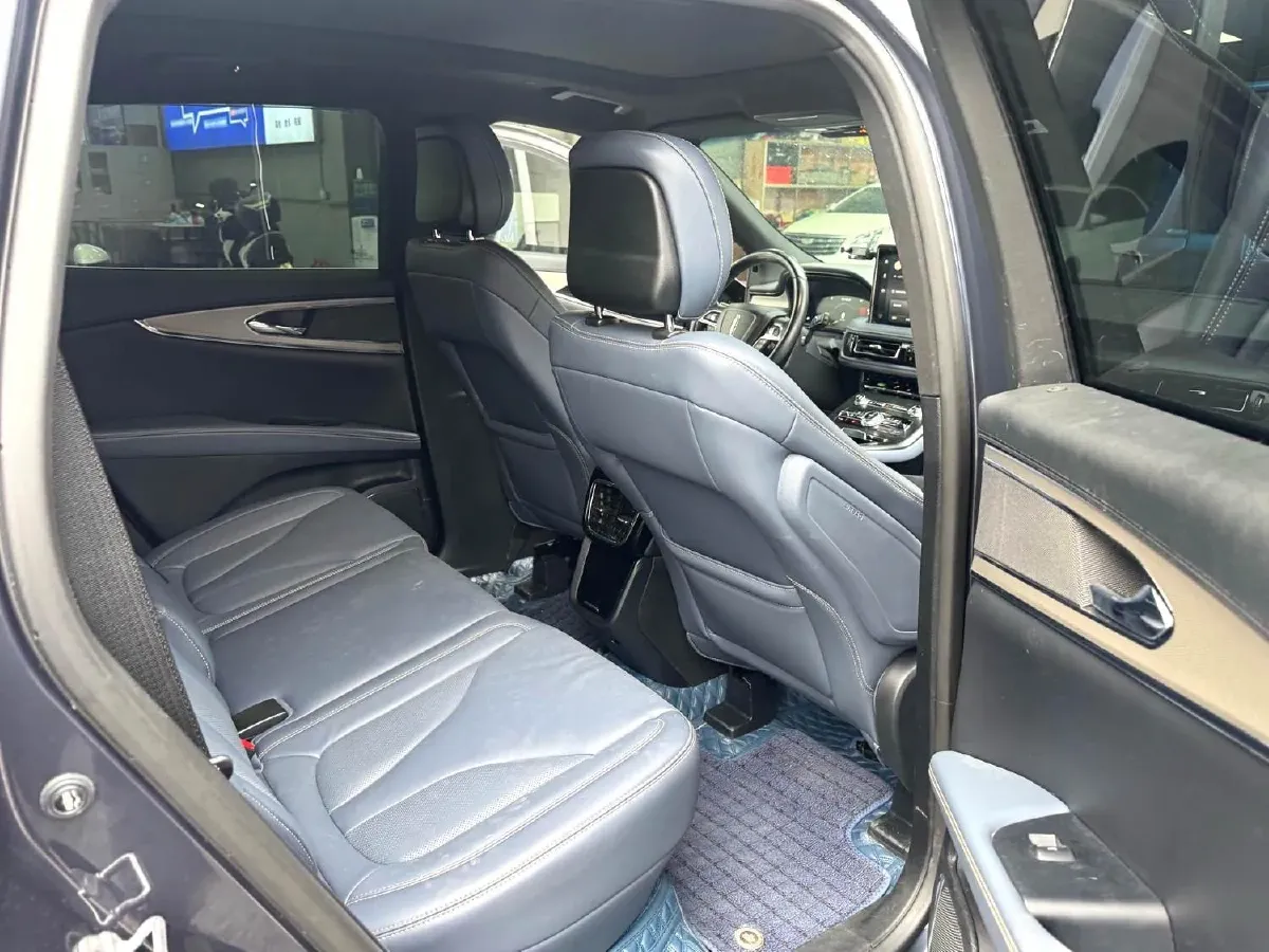 2021 Lincoln Nautilus 2.0T 245HP L4 8AT,autocango,china used car exporter,china ev exporter,chinese used car exporter,chinese used ev exporter