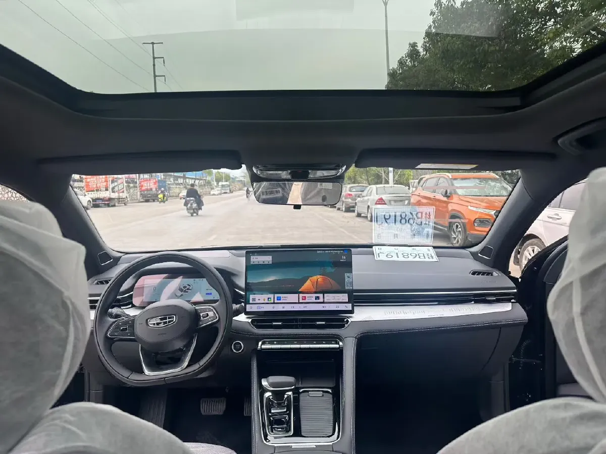 2026 Geely Preface 1.5T 181HP L4 7DCT,autocango,china used car exporter,china ev exporter,chinese used car exporter,chinese used ev exporter