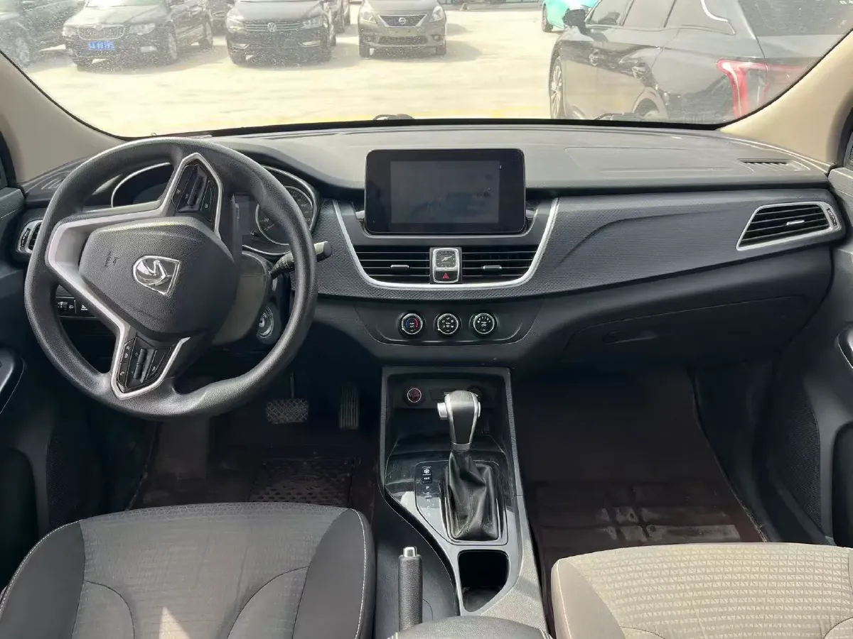 2019 BaoJun 730 1.5T 151HP L4 CVT,autocango,china used car exporter,china ev exporter,chinese used car exporter,chinese used ev exporter