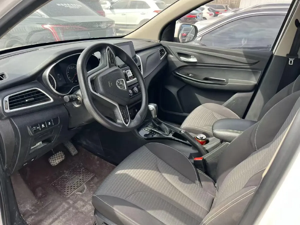 2019 BaoJun 730 1.5T 151HP L4 CVT,autocango,china used car exporter,china ev exporter,chinese used car exporter,chinese used ev exporter