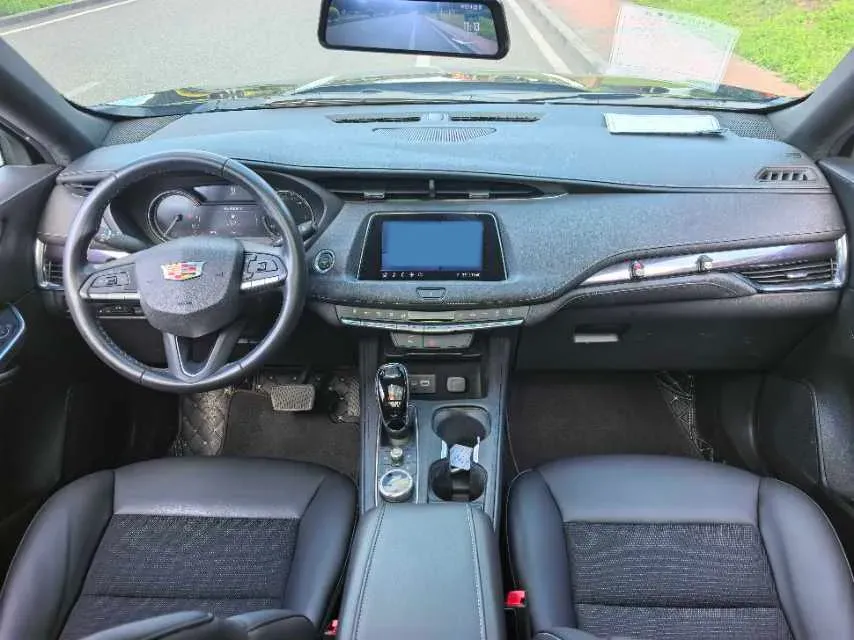 2021 Cadillac XT4 2.0T 237HP L4 9AT,autocango,china used car exporter,china ev exporter,chinese used car exporter,chinese used ev exporter