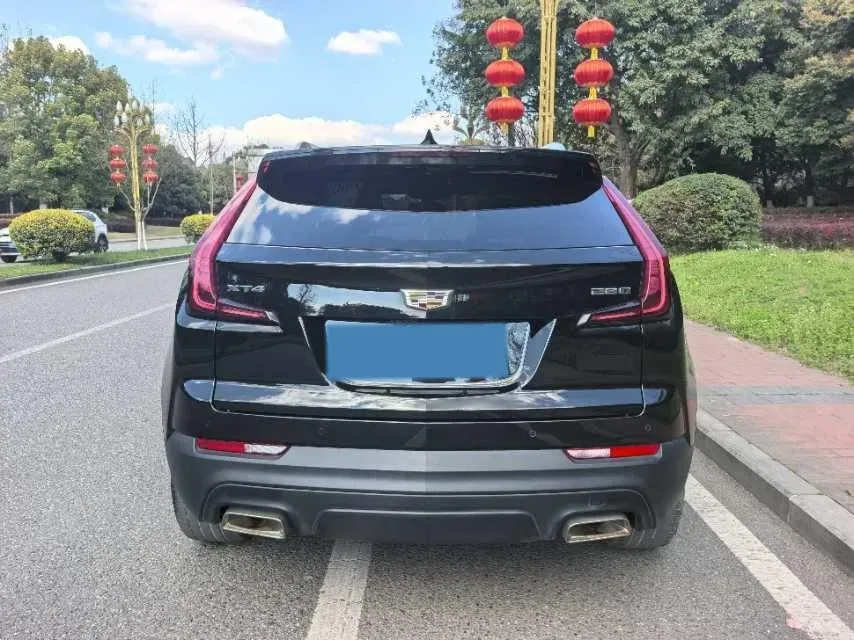 2021 Cadillac XT4 2.0T 237HP L4 9AT,autocango,china used car exporter,china ev exporter,chinese used car exporter,chinese used ev exporter