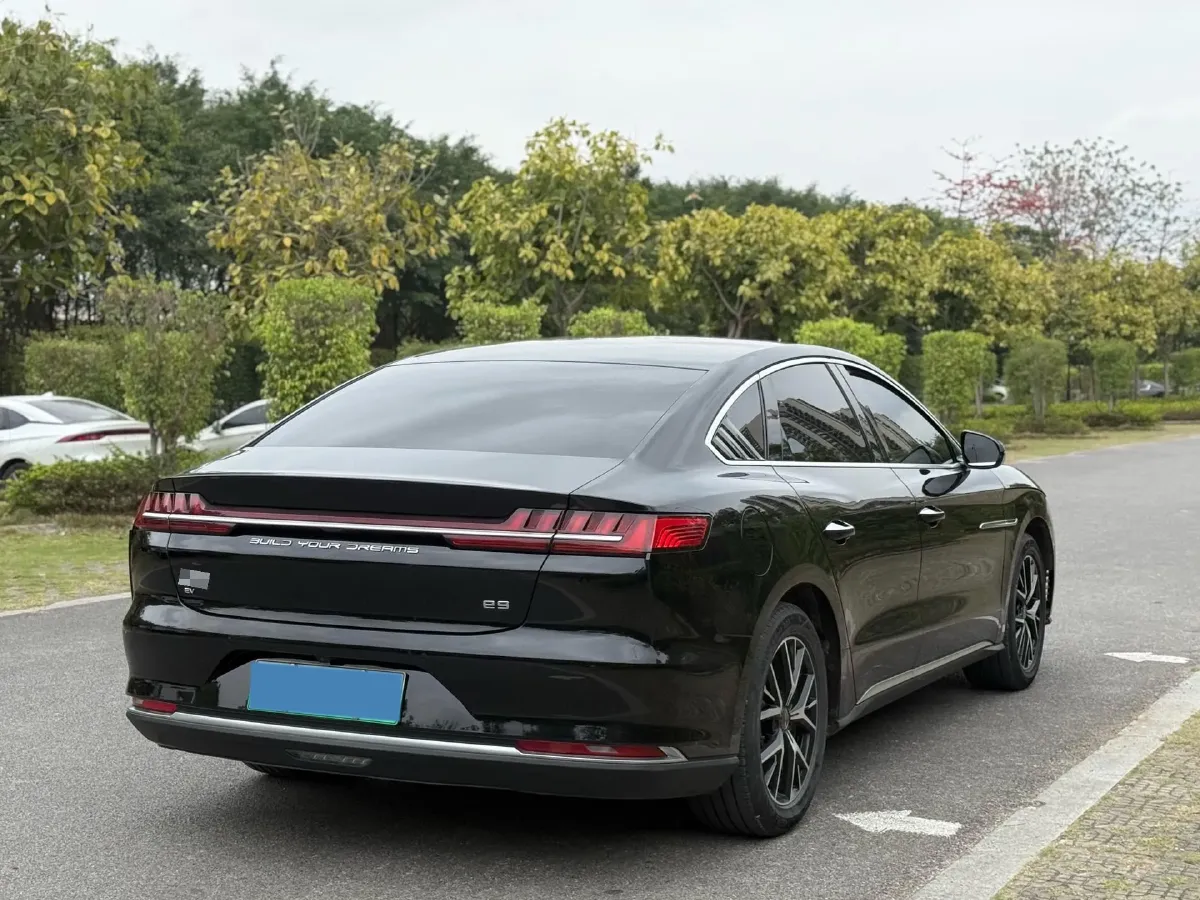 2022 BYD e9 BEV 63.36KWH,autocango,china used car exporter,china ev exporter,chinese used car exporter,chinese used ev exporter