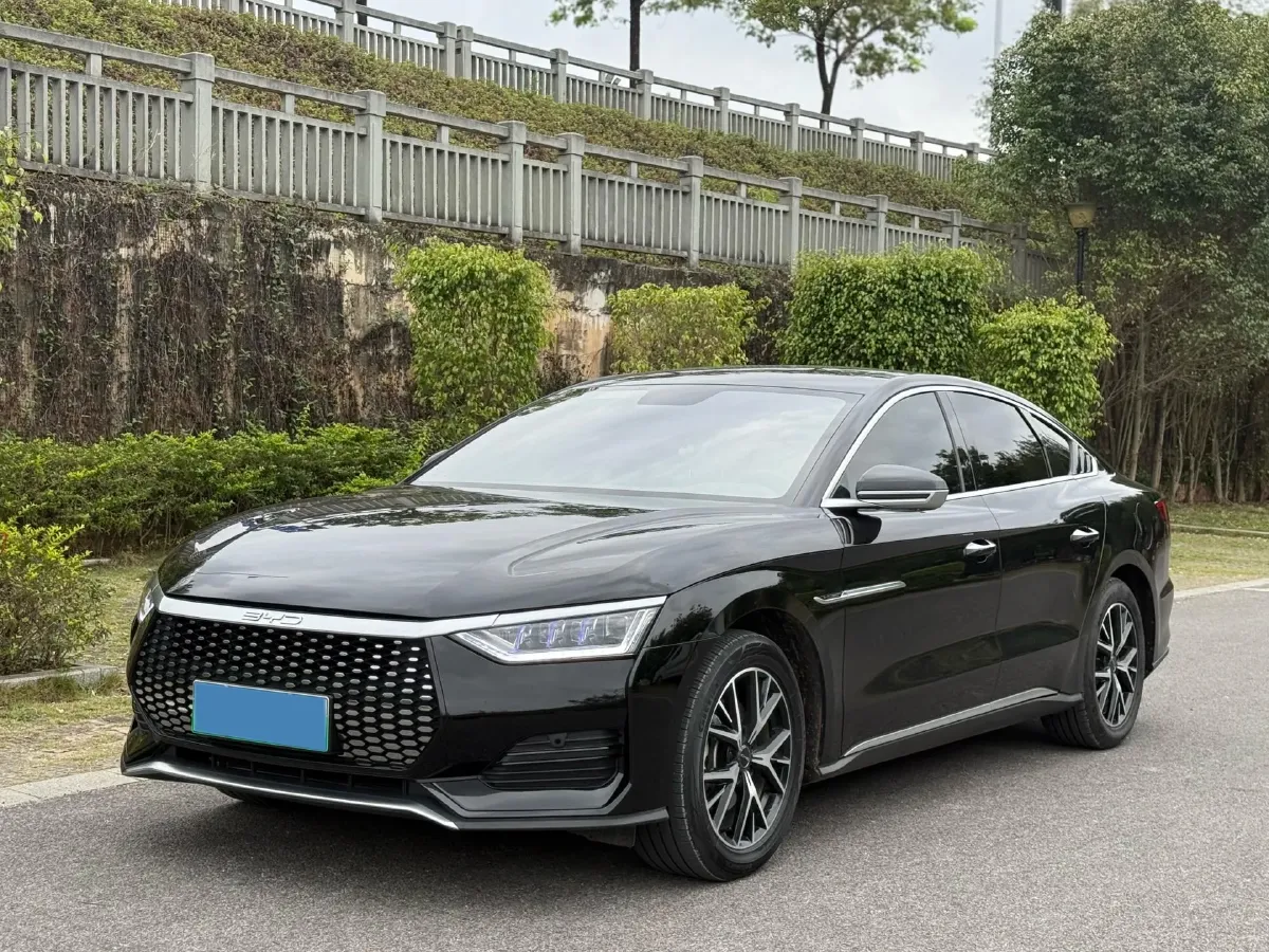 2022 BYD e9 BEV 63.36KWH,autocango,china used car exporter,china ev exporter,chinese used car exporter,chinese used ev exporter