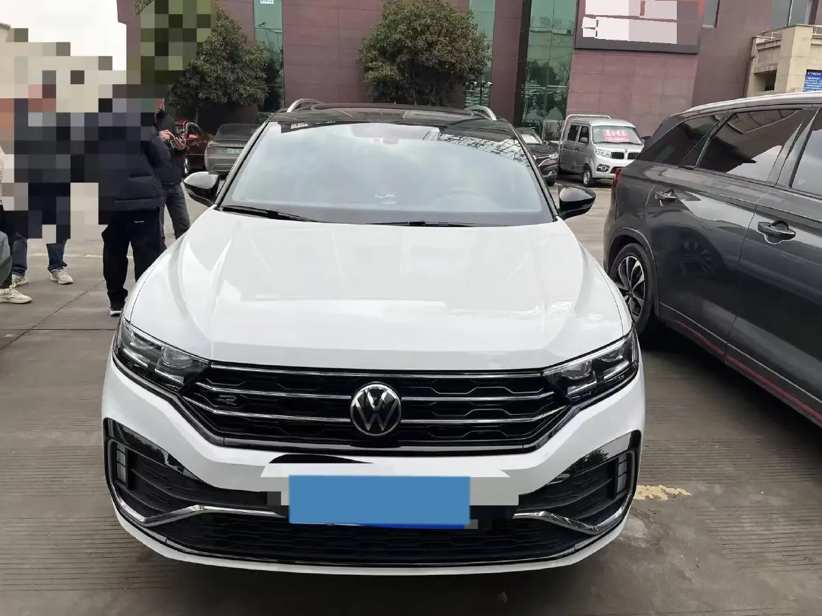 2022 Volkswagen T-Roc 1.4T 150HP L4 7DCT,autocango,china used car exporter,china ev exporter,chinese used car exporter,chinese used ev exporter
