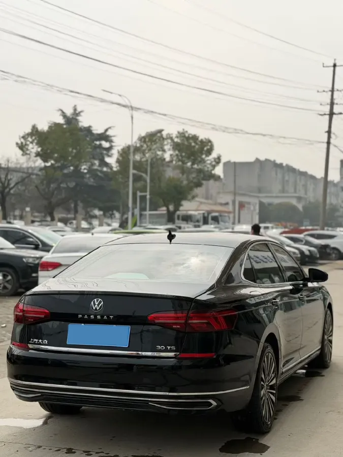 2020 Volkswagen Passat 2.0T 186HP L4 7DCT,autocango,china used car exporter,china ev exporter,chinese used car exporter,chinese used ev exporter