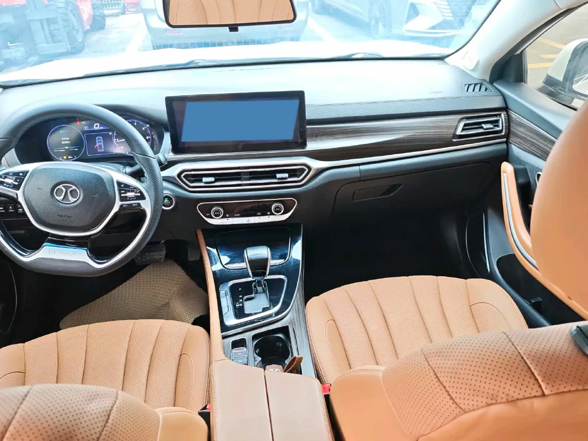 2019 BeiJing Auto U7 1.5T 150HP L4 CVT,autocango,china used car exporter,china ev exporter,chinese used car exporter,chinese used ev exporter