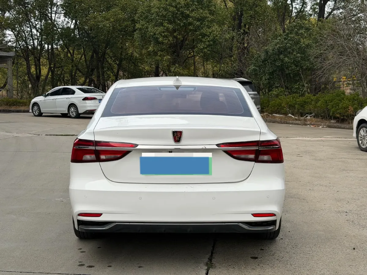 2019 Roewe i6 1.5T 169HP L4 AMT PHEV 9.1KWH,autocango,china used car exporter,china ev exporter,chinese used car exporter,chinese used ev exporter