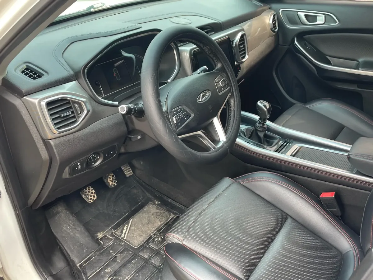 2017 Chery Tiggo 5x 1.5T 147HP L4 6MT,autocango,china used car exporter,china ev exporter,chinese used car exporter,chinese used ev exporter