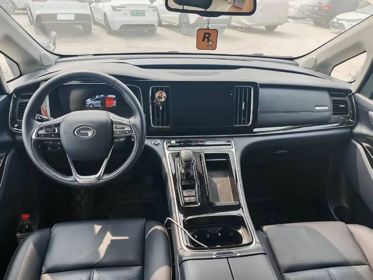 2021 GAC Trumpchi M8 2.0T 252HP L4 8AT,autocango,china used car exporter,china ev exporter,chinese used car exporter,chinese used ev exporter