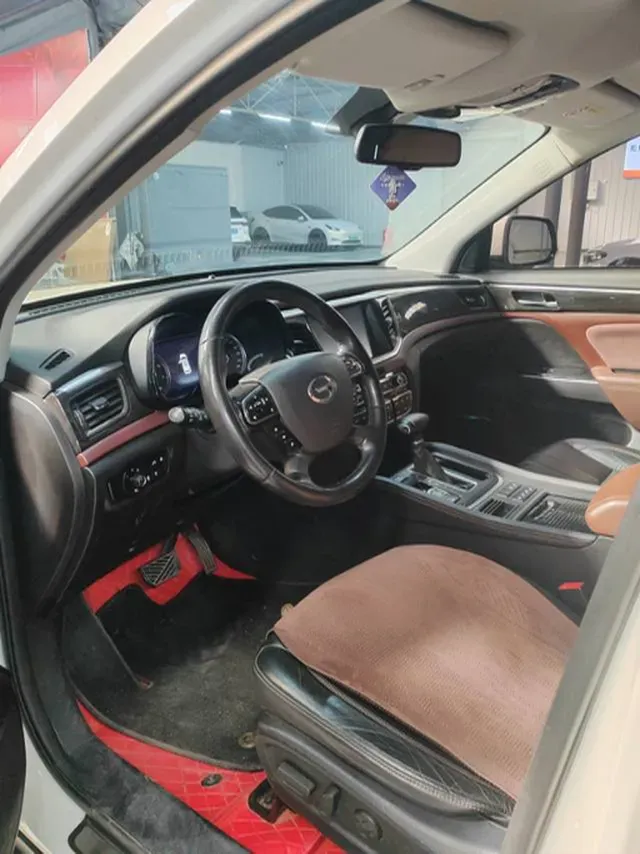 2017 GAC Trumpchi GS8 2.0T 201HP L4 6AT,autocango,china used car exporter,china ev exporter,chinese used car exporter,chinese used ev exporter