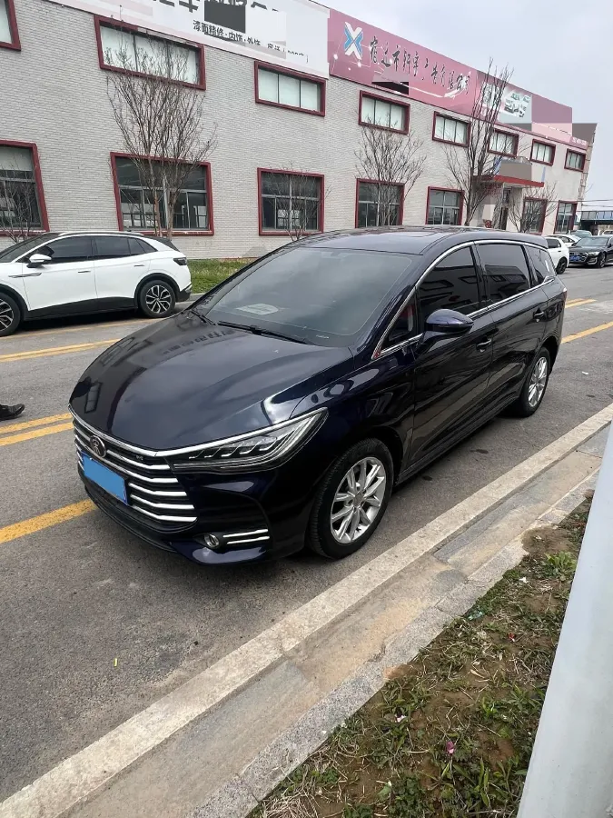2019 BYD Song MAX 1.5T 154HP L4 6MT,autocango,china used car exporter,china ev exporter,chinese used car exporter,chinese used ev exporter