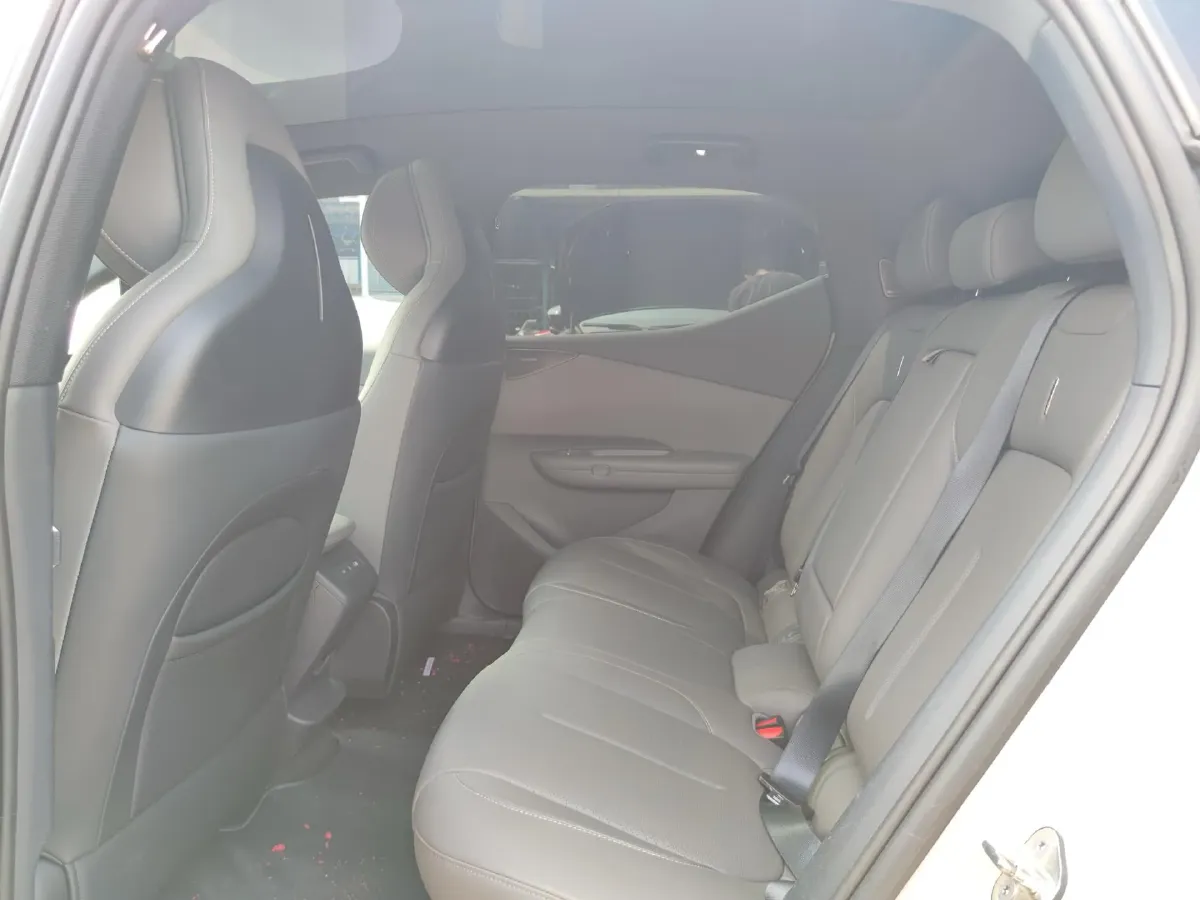 2025 Dongfeng Z9 2.0T 258HP L4 8AT,autocango,china used car exporter,china ev exporter,chinese used car exporter,chinese used ev exporter