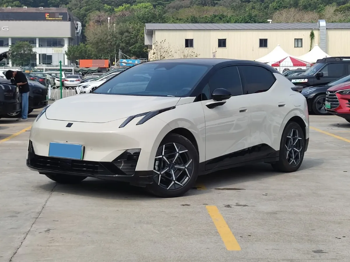 2025 Dongfeng Z9 2.0T 258HP L4 8AT,autocango,china used car exporter,china ev exporter,chinese used car exporter,chinese used ev exporter