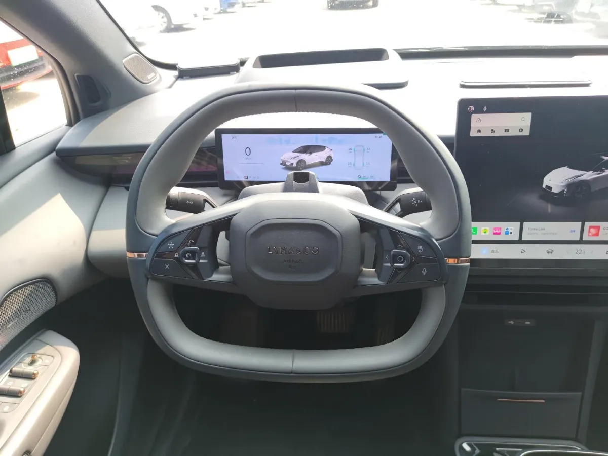 2025 Dongfeng Z9 2.0T 258HP L4 8AT,autocango,china used car exporter,china ev exporter,chinese used car exporter,chinese used ev exporter