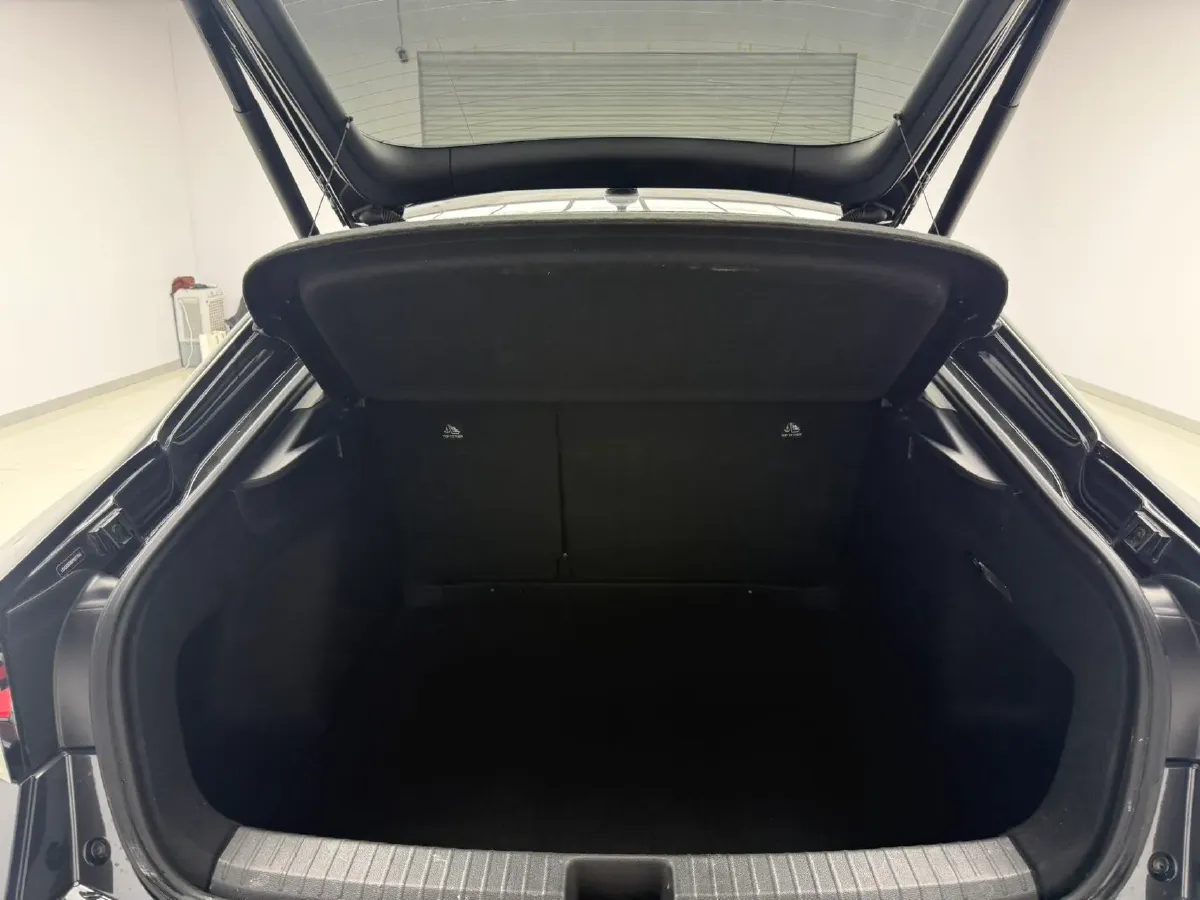 2023 Volkswagen Lamando 1.4T 150HP L4 7DCT,autocango,china used car exporter,china ev exporter,chinese used car exporter,chinese used ev exporter