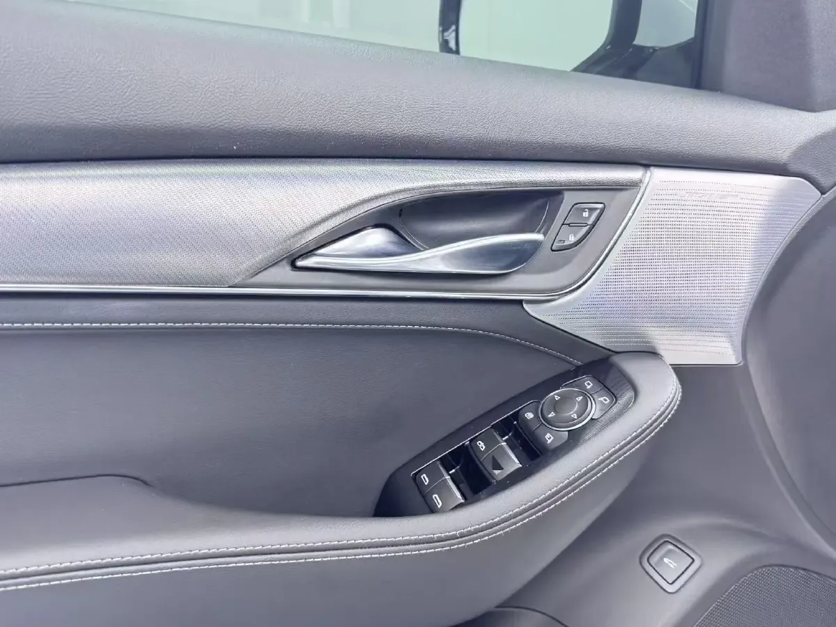 2021 Cadillac CT5 2.0T 237HP L4 10AT,autocango,china used car exporter,china ev exporter,chinese used car exporter,chinese used ev exporter