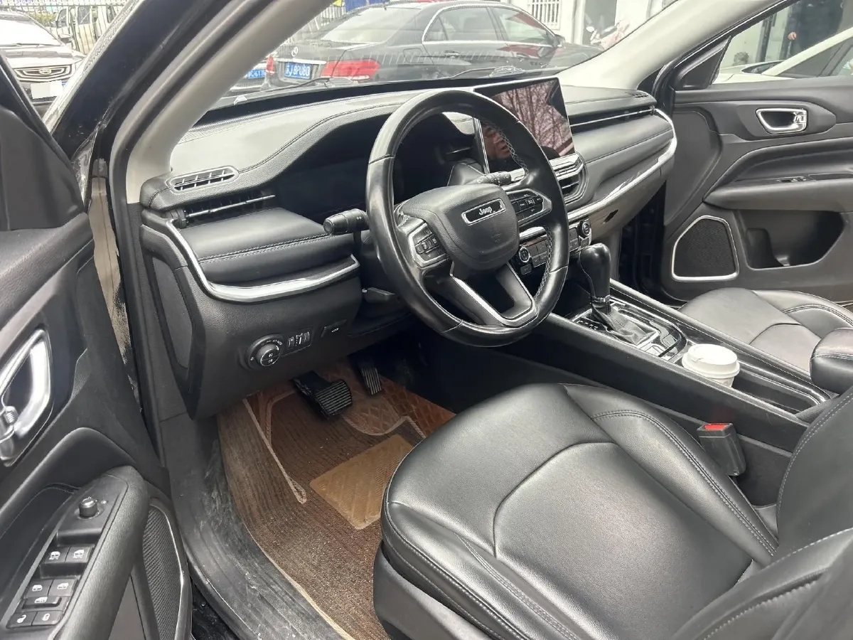 2020 Jeep Compass 1.3T 173HP L4 7DCT,autocango,china used car exporter,china ev exporter,chinese used car exporter,chinese used ev exporter