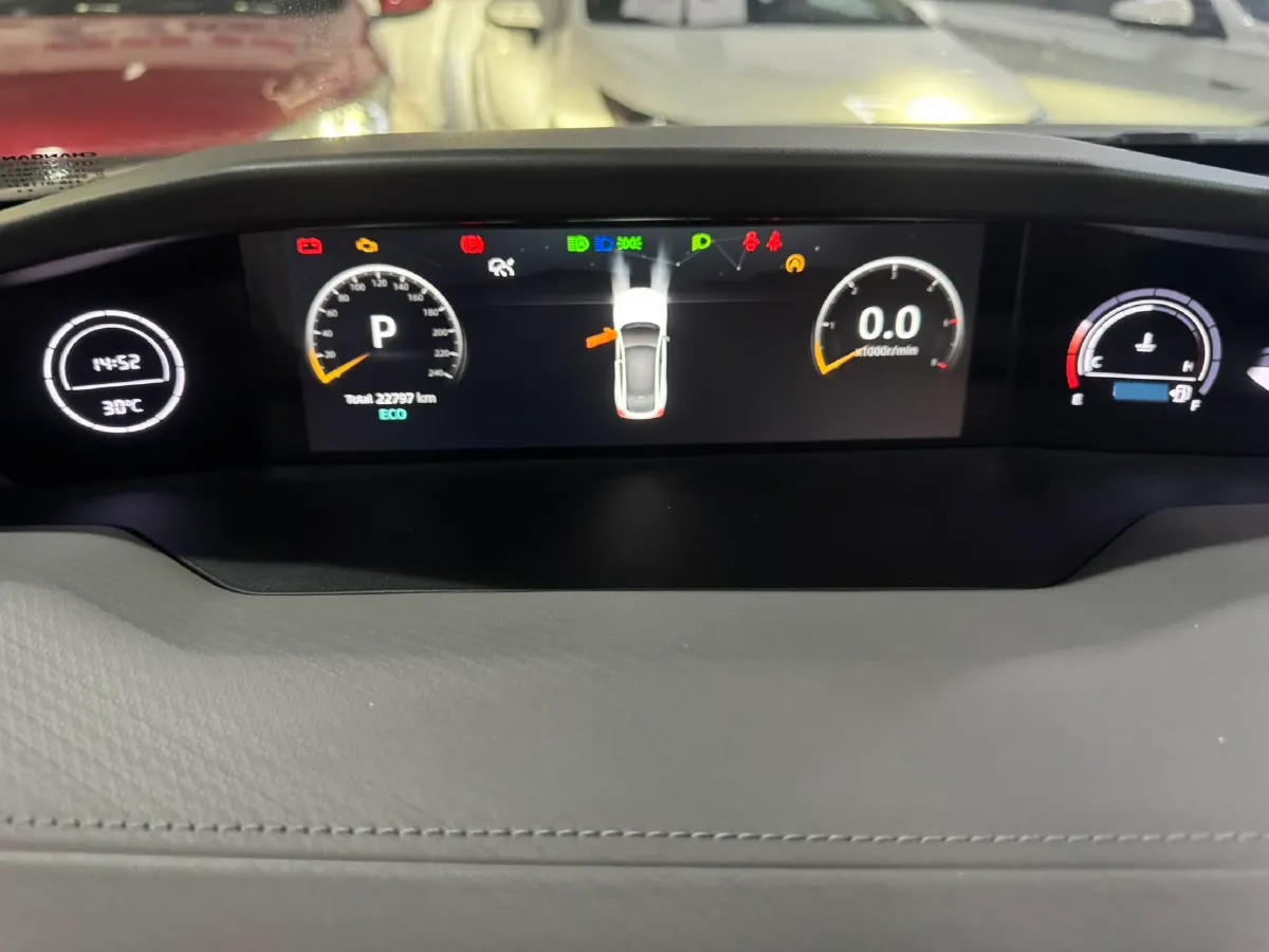 2022 ChangAn UNI-V 1.5T 188HP L4 7DCT,autocango,china used car exporter,china ev exporter,chinese used car exporter,chinese used ev exporter