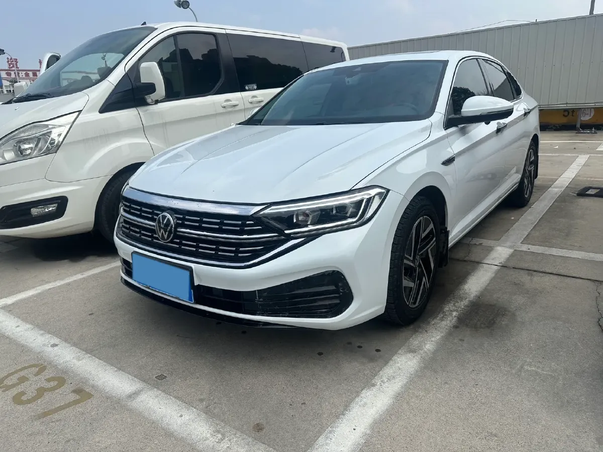 2023 Volkswagen Sagitar 1.5T 160HP L4 7DCT,autocango,china used car exporter,china ev exporter,chinese used car exporter,chinese used ev exporter