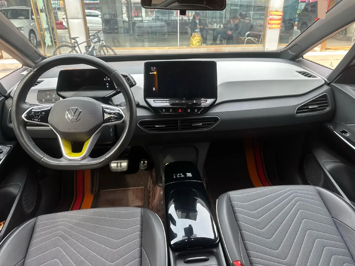 2023 Volkswagen ID.3 BEV 52.8KWH,autocango,china used car exporter,china ev exporter,chinese used car exporter,chinese used ev exporter