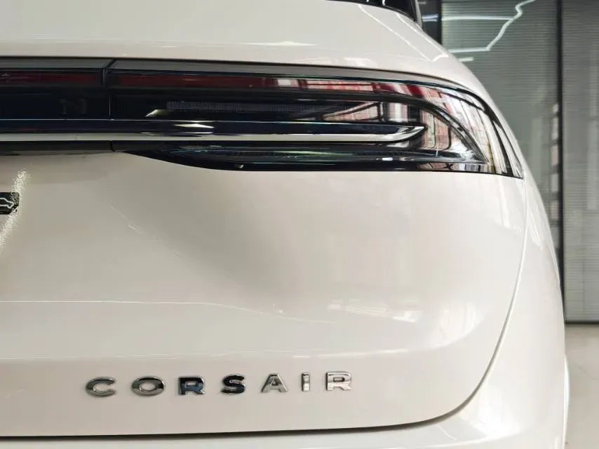 2024 Lincoln Corsair 2.0T 261HP L4 8AT,autocango,china used car exporter,china ev exporter,chinese used car exporter,chinese used ev exporter