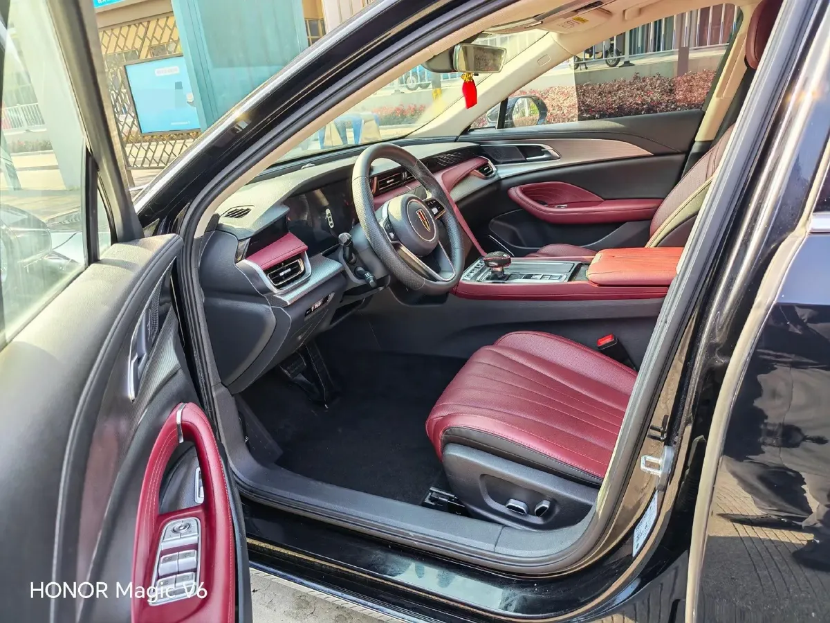 2023 HongQi H5 1.5T 169HP L4 7DCT,autocango,china used car exporter,china ev exporter,chinese used car exporter,chinese used ev exporter