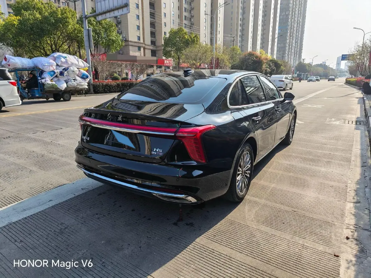 2023 HongQi H5 1.5T 169HP L4 7DCT,autocango,china used car exporter,china ev exporter,chinese used car exporter,chinese used ev exporter