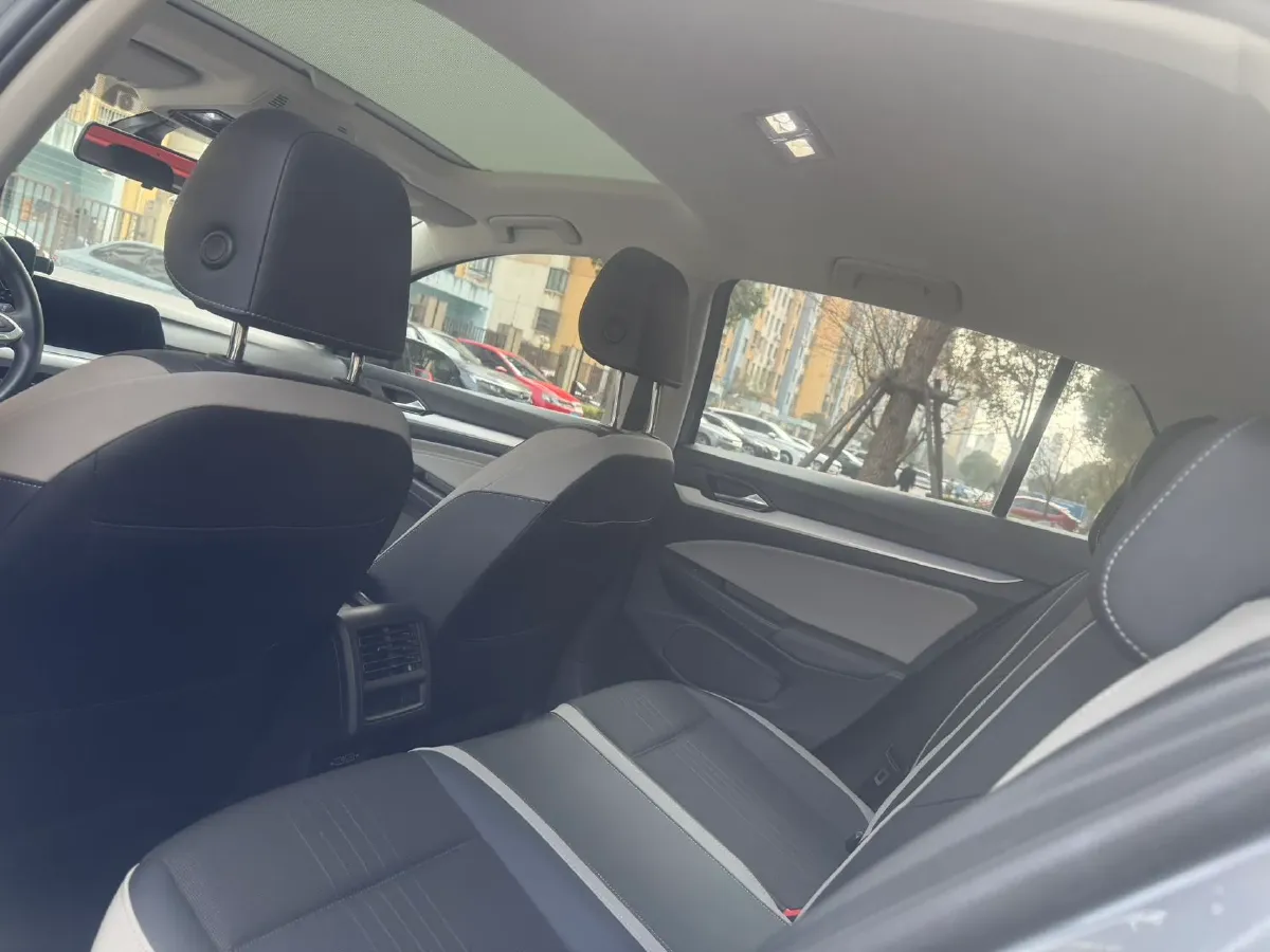 2021 Volkswagen Golf 1.4T 150HP L4 7DCT,autocango,china used car exporter,china ev exporter,chinese used car exporter,chinese used ev exporter