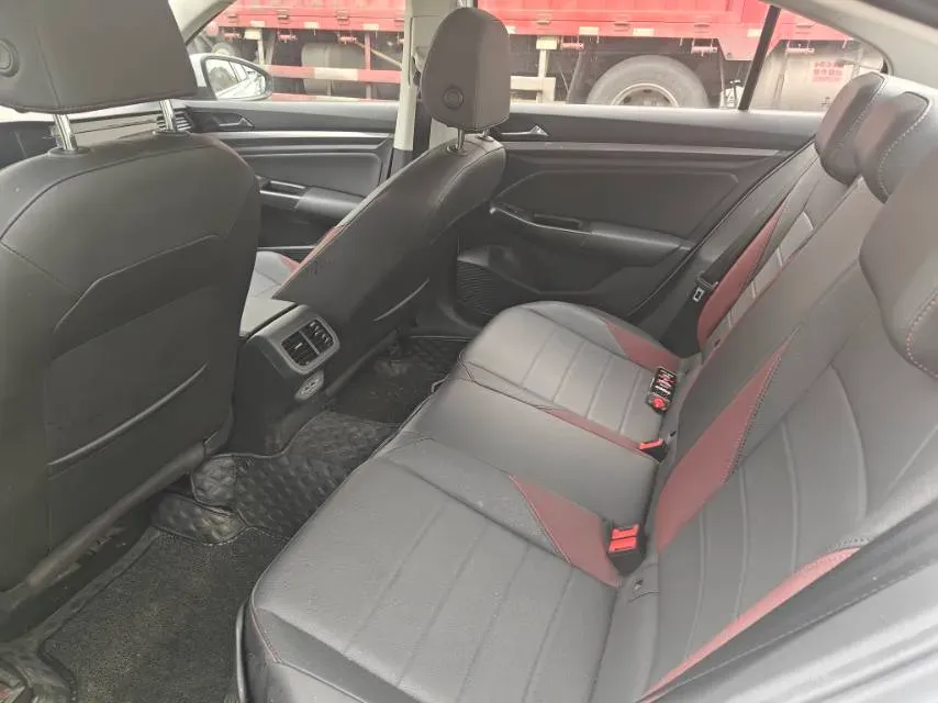 2021 Volkswagen Bora 1.2T 116HP L4 7DCT,autocango,china used car exporter,china ev exporter,chinese used car exporter,chinese used ev exporter