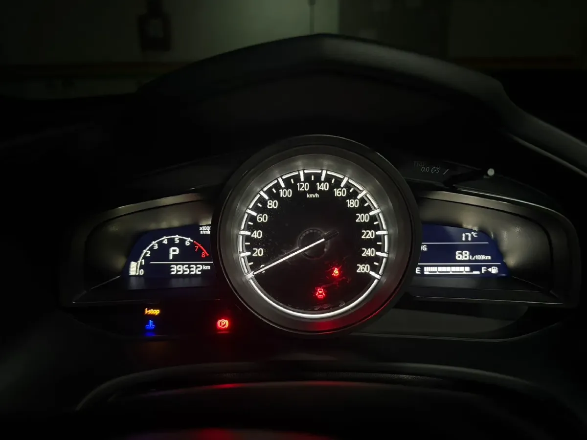 2021 Mazda CX-4 2.0L 158HP L4 6AT,autocango,china used car exporter,china ev exporter,chinese used car exporter,chinese used ev exporter