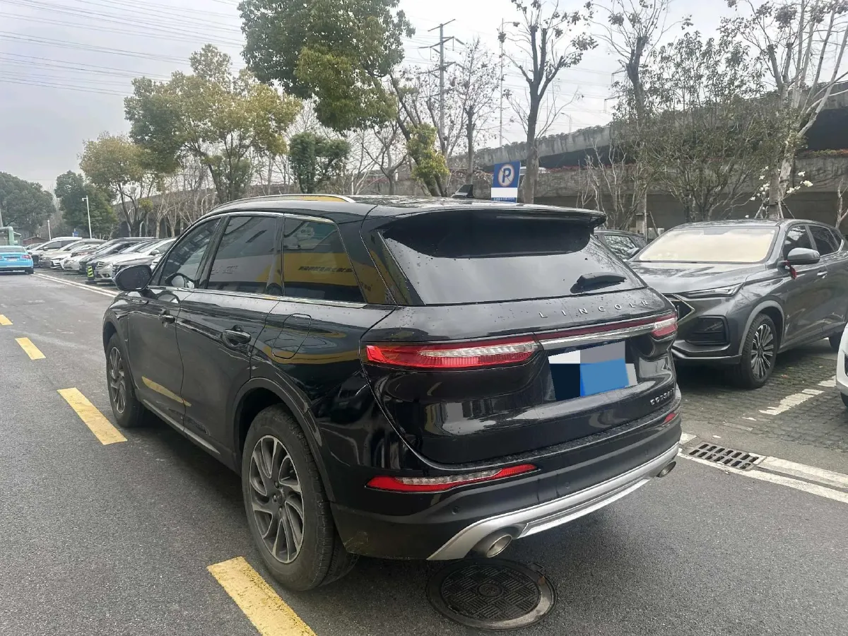 2022 Lincoln Corsair 2.0T 245HP L4 8AT,autocango,china used car exporter,china ev exporter,chinese used car exporter,chinese used ev exporter