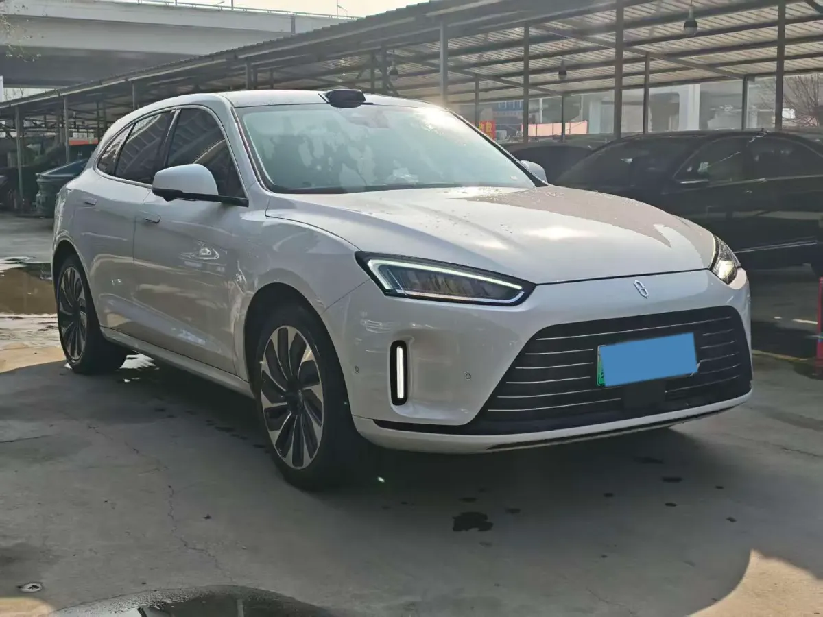 2022 Infiniti Q50L 2.0T 211HP L4 7AT,autocango,china used car exporter,china ev exporter,chinese used car exporter,chinese used ev exporter