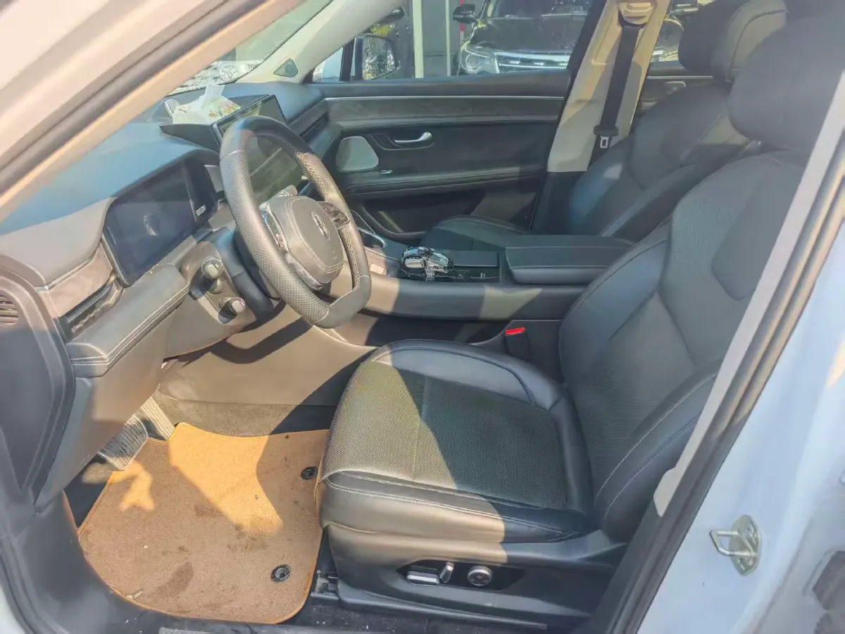 2022 Infiniti Q50L 2.0T 211HP L4 7AT,autocango,china used car exporter,china ev exporter,chinese used car exporter,chinese used ev exporter