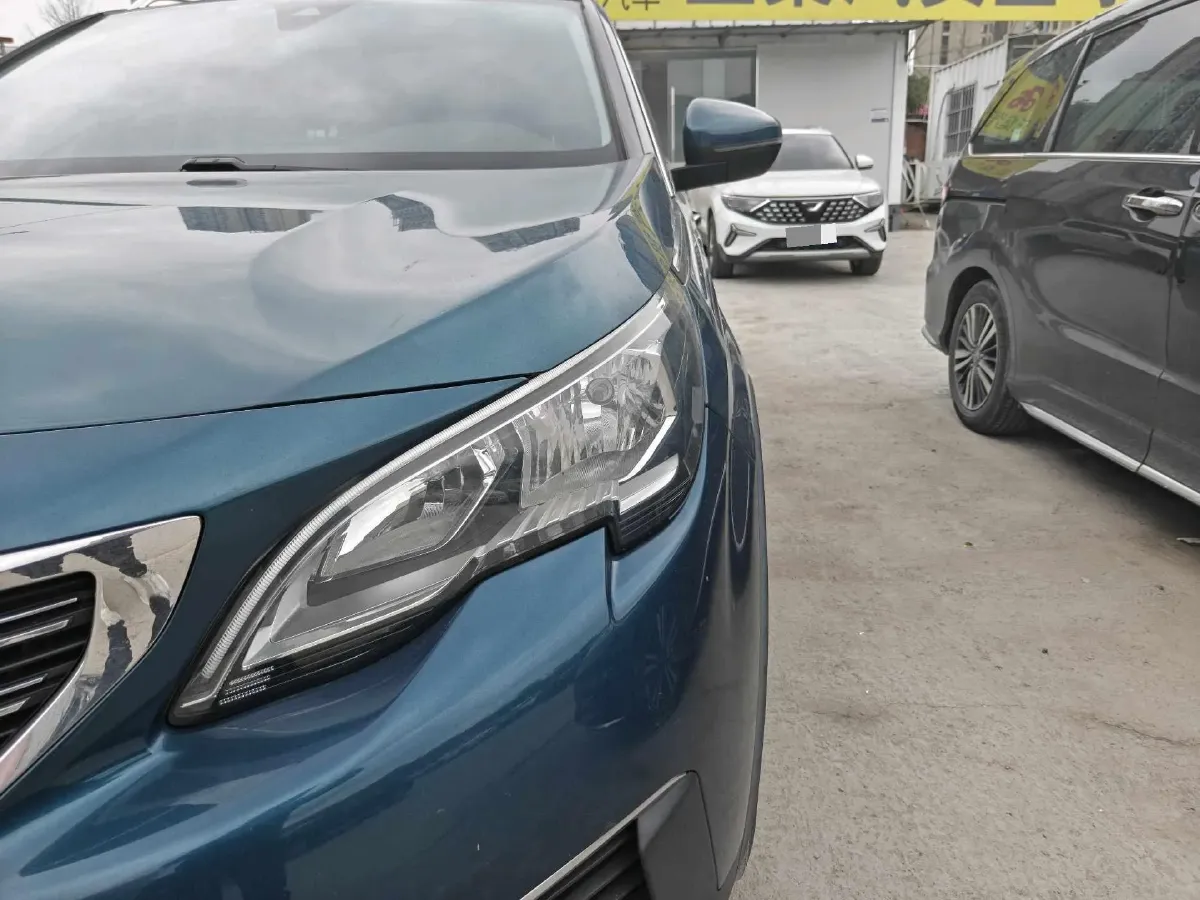 2017 Peugeot 5008 1.6T 167HP L4 6AT,autocango,china used car exporter,china ev exporter,chinese used car exporter,chinese used ev exporter