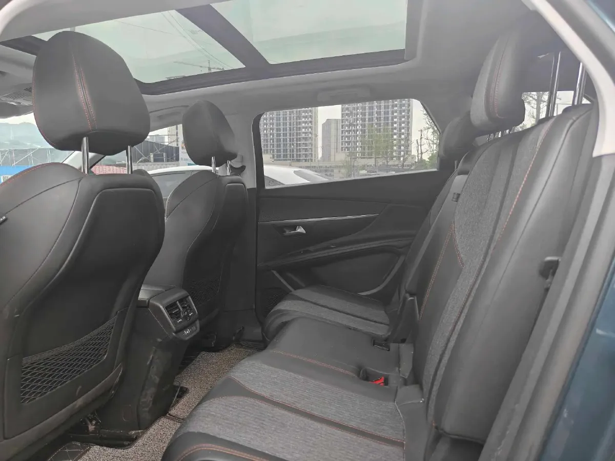 2017 Peugeot 5008 1.6T 167HP L4 6AT,autocango,china used car exporter,china ev exporter,chinese used car exporter,chinese used ev exporter