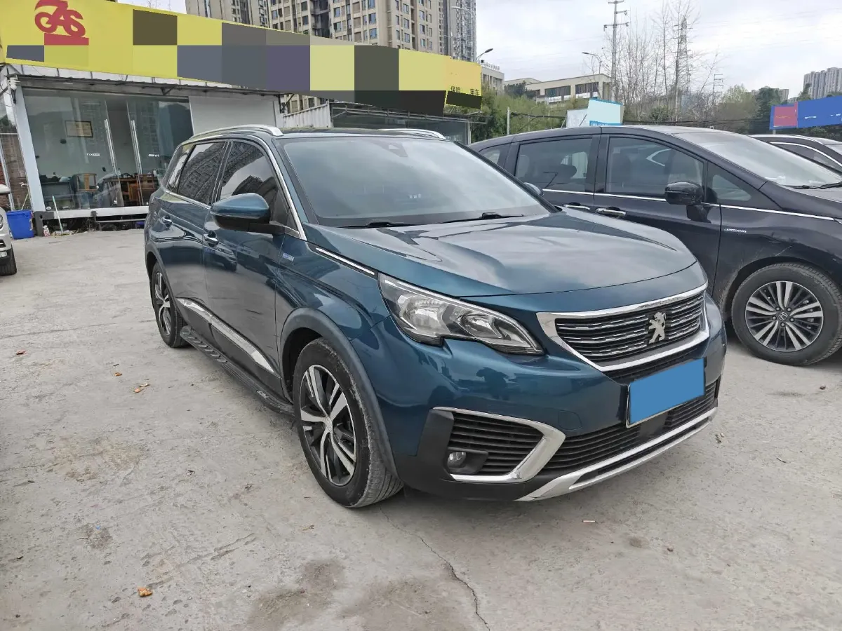 2017 Peugeot 5008 1.6T 167HP L4 6AT,autocango,china used car exporter,china ev exporter,chinese used car exporter,chinese used ev exporter