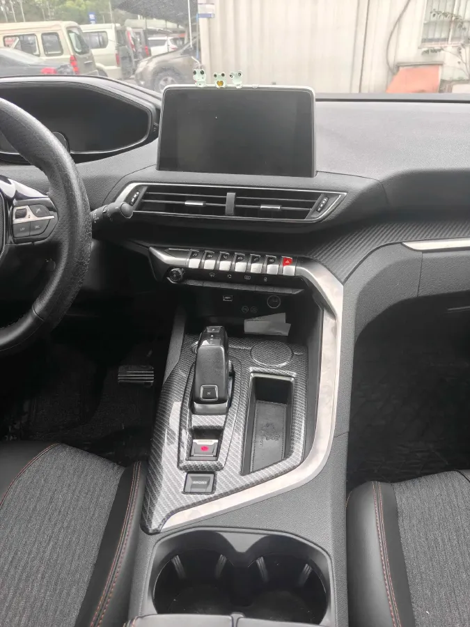 2017 Peugeot 5008 1.6T 167HP L4 6AT,autocango,china used car exporter,china ev exporter,chinese used car exporter,chinese used ev exporter