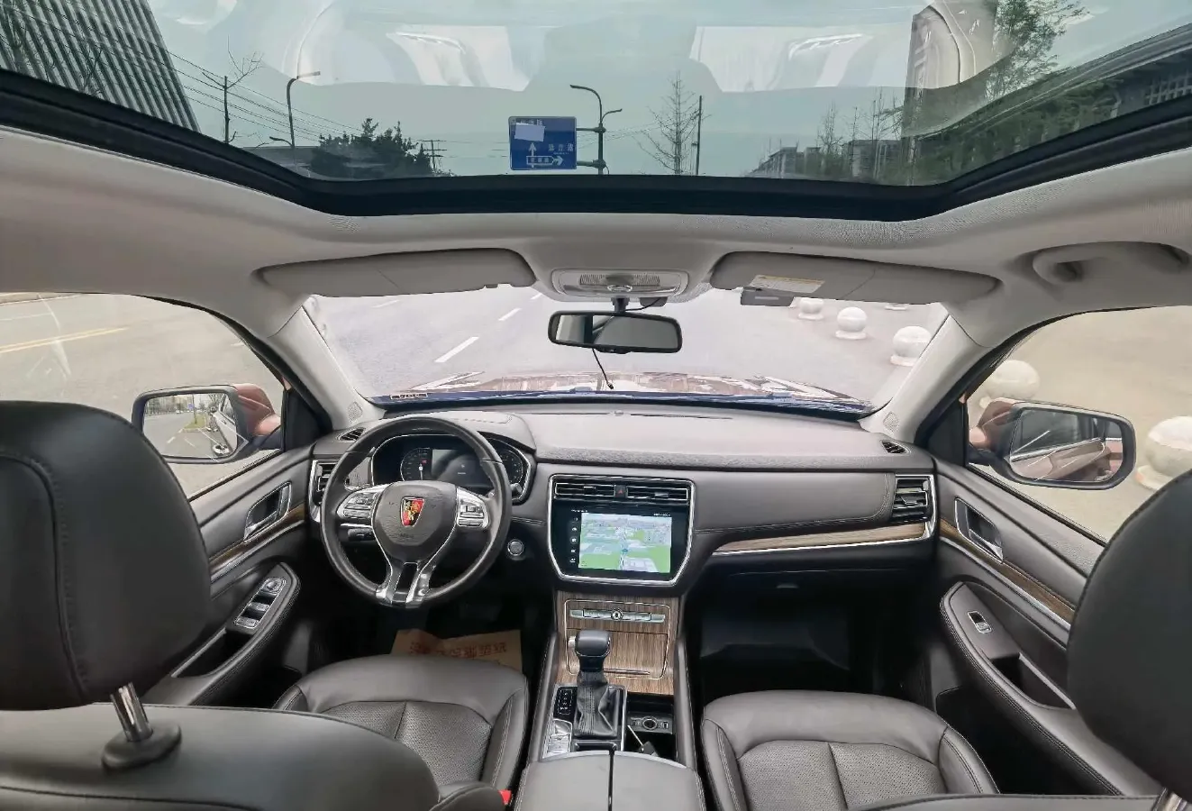 2018 Roewe RX5 2.0T 220HP L4 6DCT,autocango,china used car exporter,china ev exporter,chinese used car exporter,chinese used ev exporter