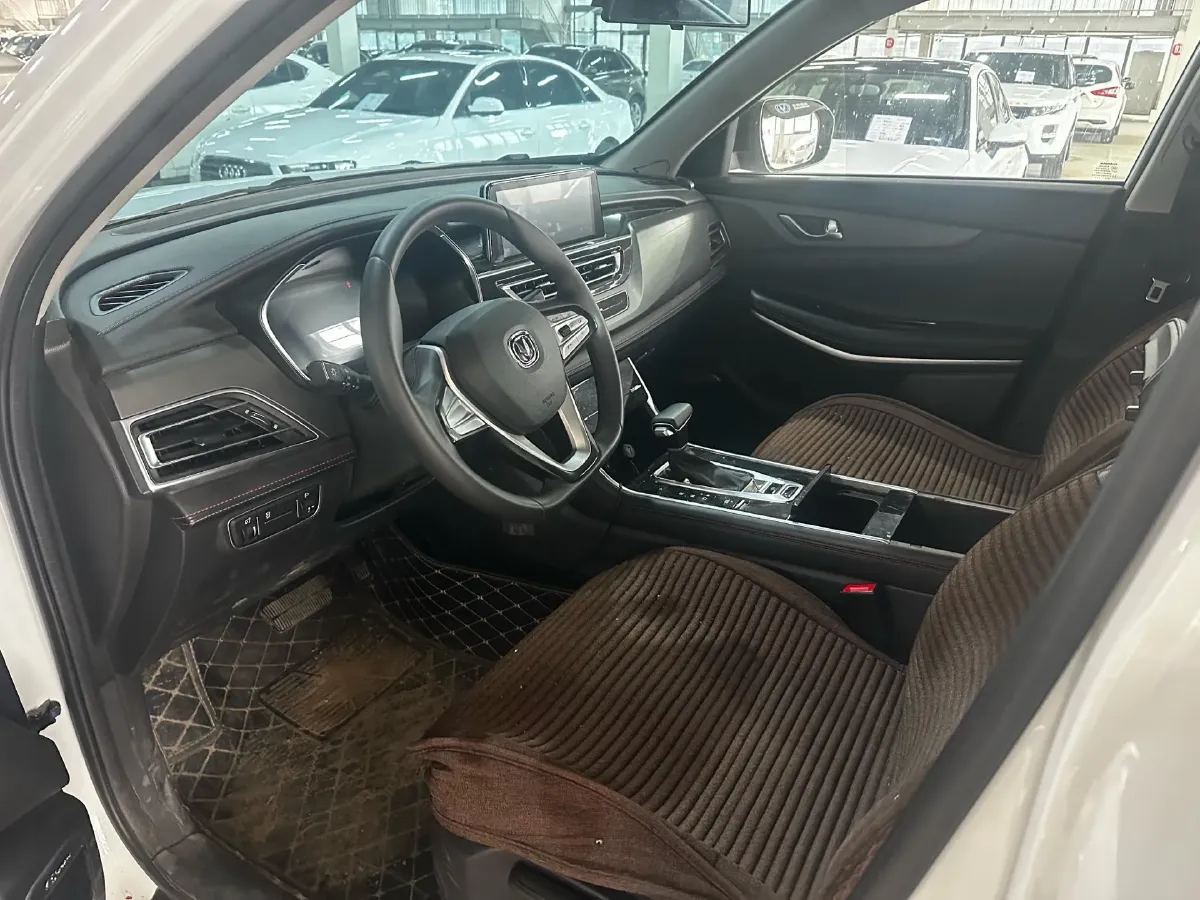 2021 ChangAn CS75 1.5T 178HP L4 7DCT,autocango,china used car exporter,china ev exporter,chinese used car exporter,chinese used ev exporter