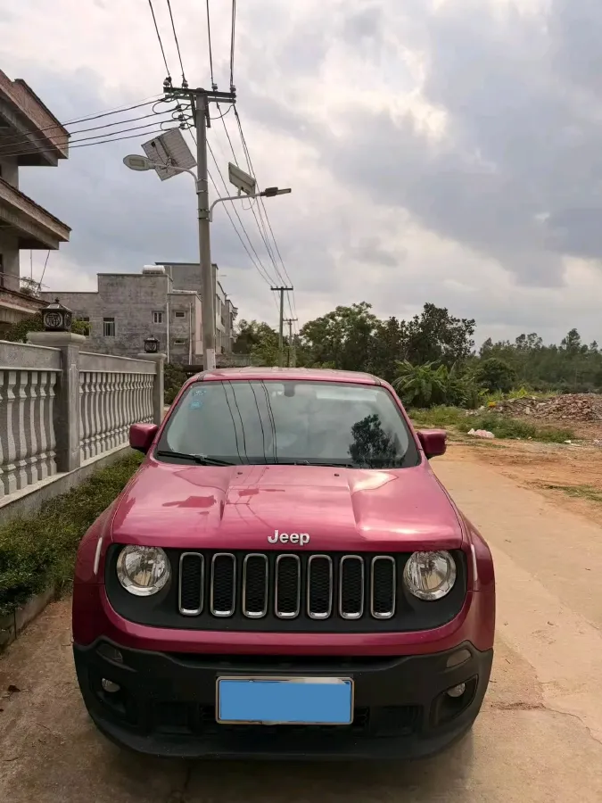 2017 Jeep Renegade 1.4T 150HP L4 7DCT,autocango,china used car exporter,china ev exporter,chinese used car exporter,chinese used ev exporter