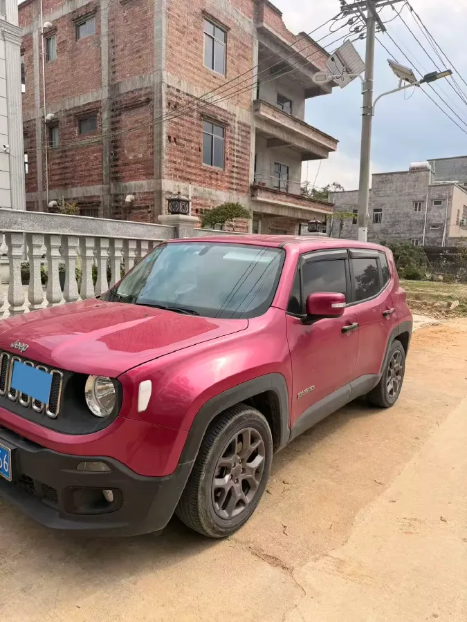 2017 Jeep Renegade 1.4T 150HP L4 7DCT,autocango,china used car exporter,china ev exporter,chinese used car exporter,chinese used ev exporter