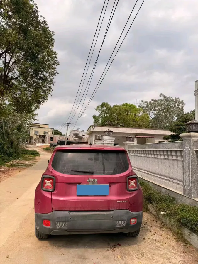 2017 Jeep Renegade 1.4T 150HP L4 7DCT,autocango,china used car exporter,china ev exporter,chinese used car exporter,chinese used ev exporter