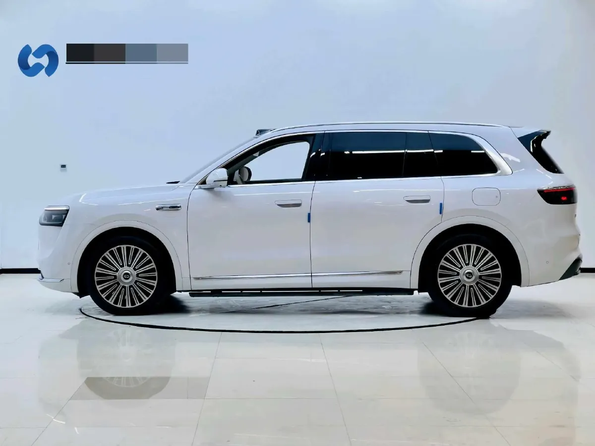 2025 AITO AITO M8 REEV 160HP REEV 53.4KWH,autocango,china used car exporter,china ev exporter,chinese used car exporter,chinese used ev exporter