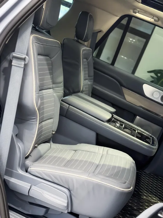 2019 Lincoln Navigator 3.5T 388HP V6 10AT,autocango,china used car exporter,china ev exporter,chinese used car exporter,chinese used ev exporter